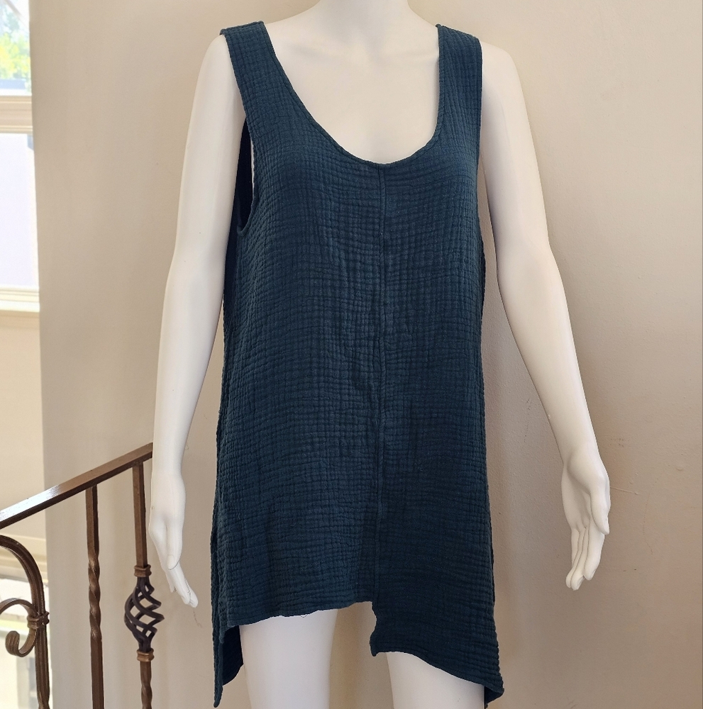 Bodil Seeersucker Green Assymetrical Tunic Tank Top Women's Size Medium - Picture 2 of 11